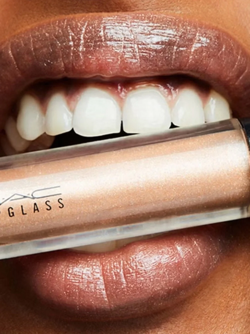 ⚡️❄️MAC Very Go Lightly Lipglass